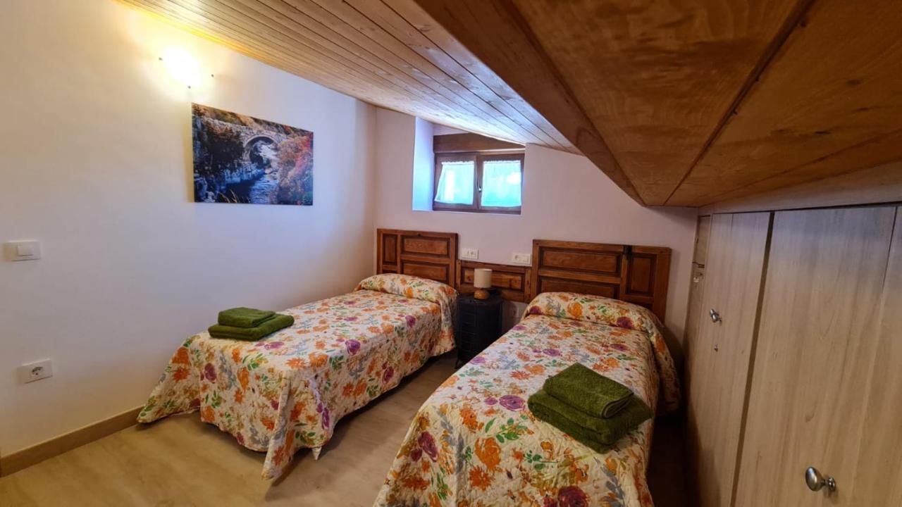 Casa Rural Los 7 Pinos De Gredos نافاريدوندا دي غريدوس المظهر الخارجي الصورة